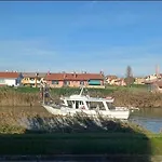 Lägenhet Perla Marina Charme